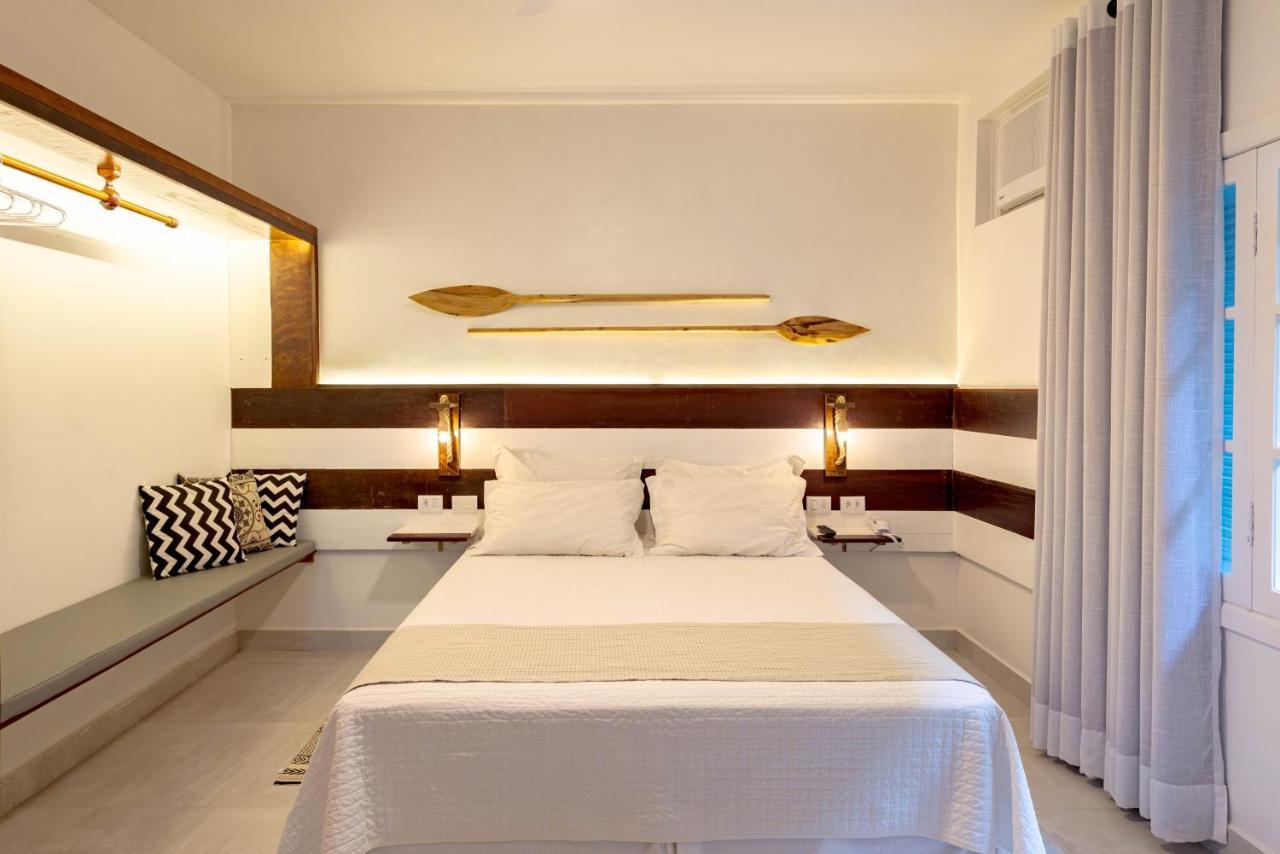 Deluxe Queen Room,1238658016:JPEG